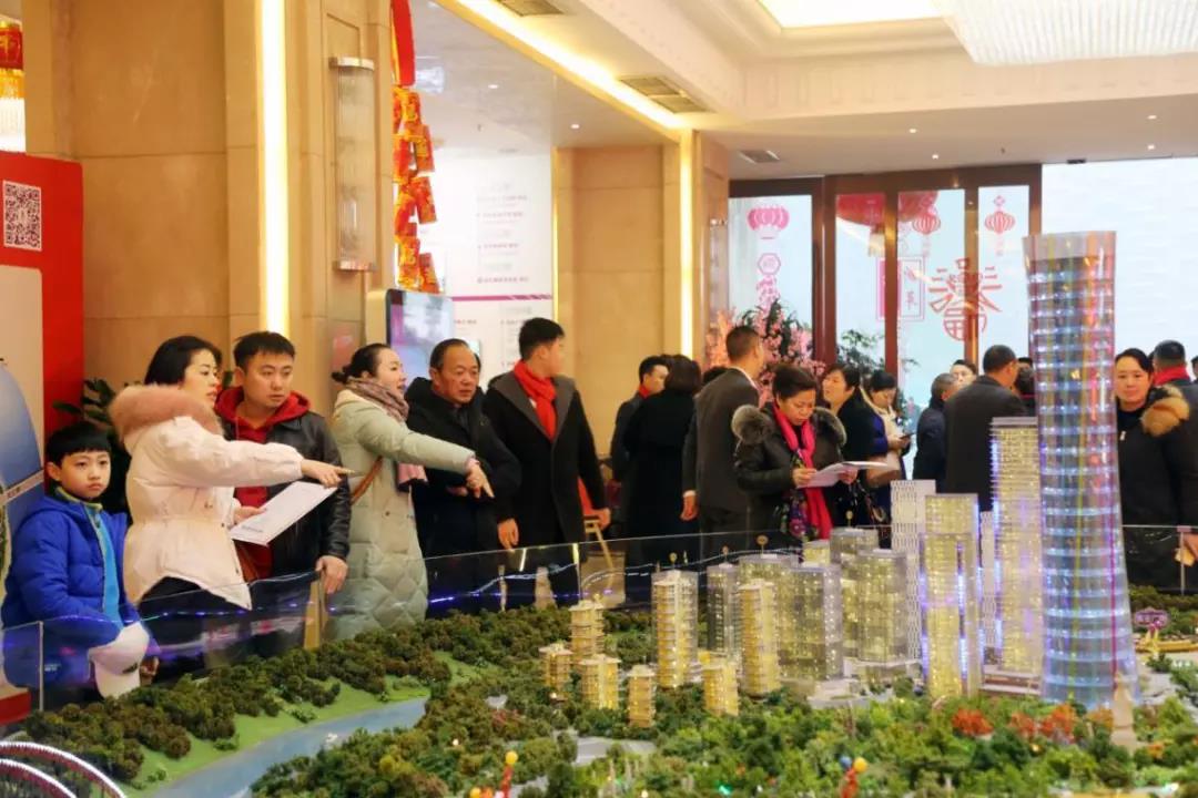 �۲��á�(�й���)���޹�˾����