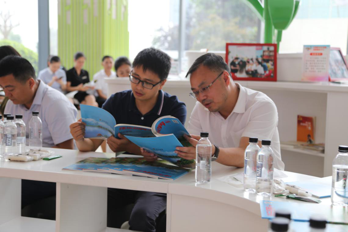 �۲��á�(�й���)���޹�˾����