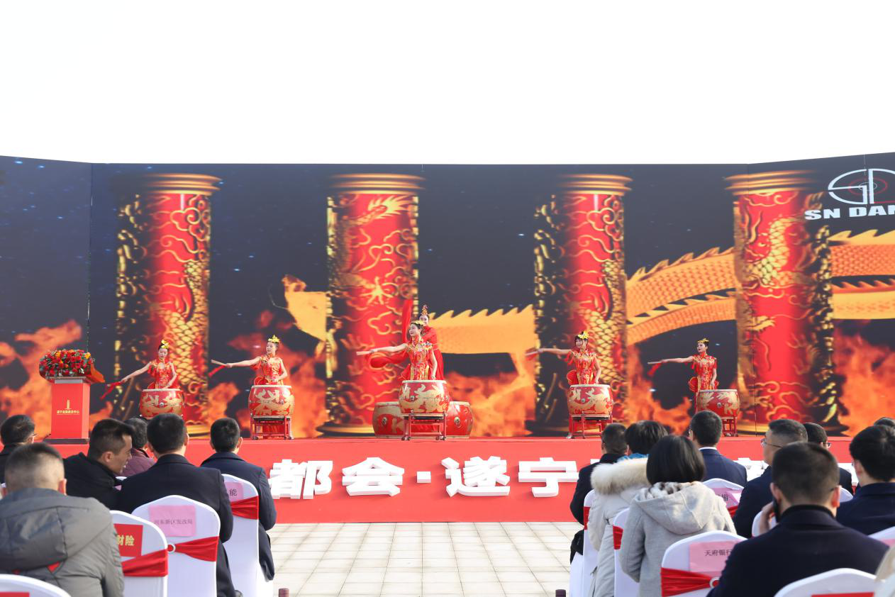 �۲��á�(�й���)���޹�˾����